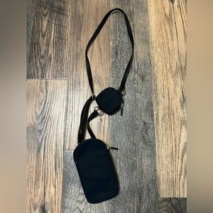Lululemon Modular Phone Crossbody